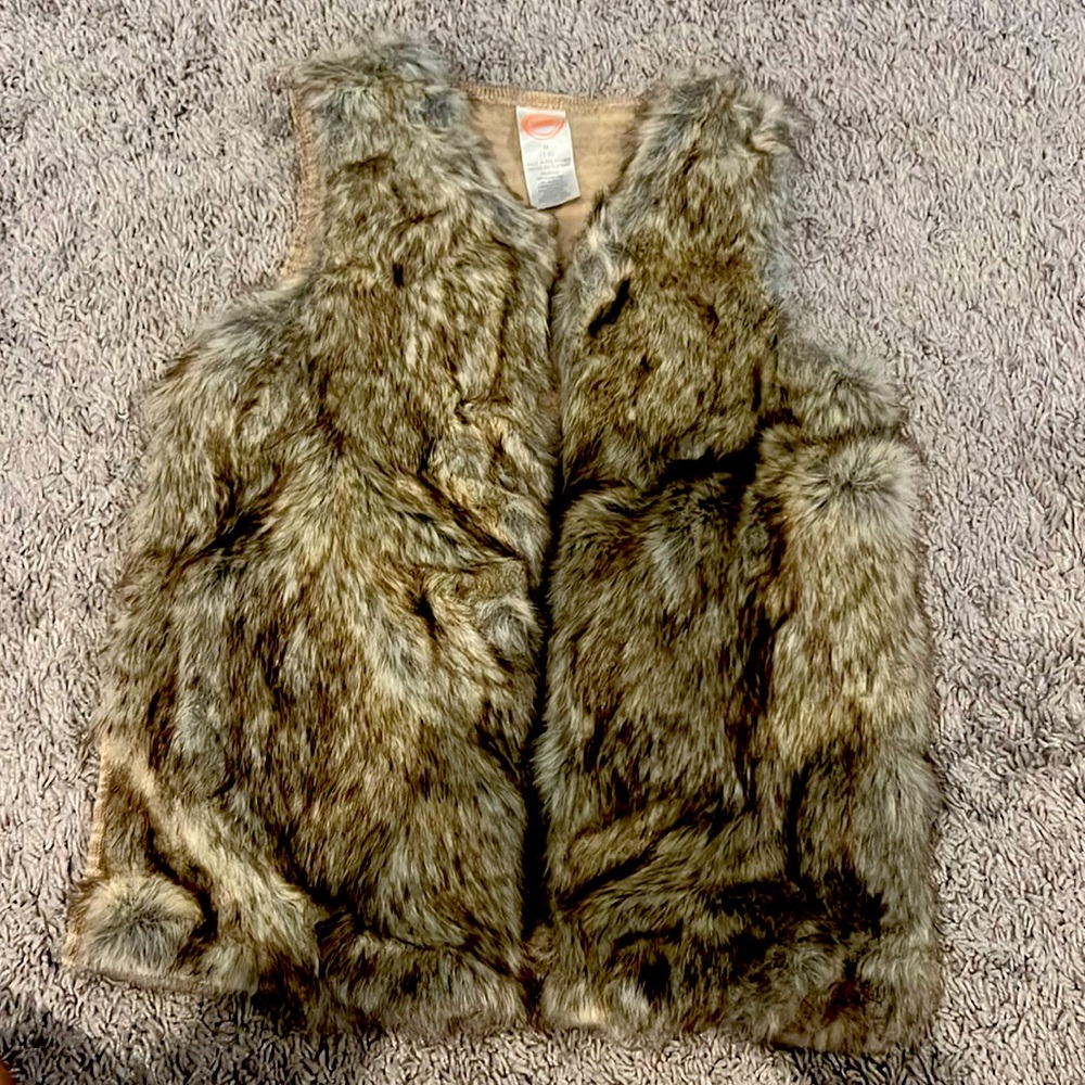 Wonder Nation Girl’s Faux Fur Vest Gray/White M